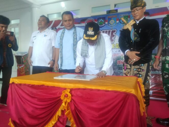 
 Bupati Canangkan Jagaraga Jadi Percontohan Desa Digital,Bukti Kerja Nyata Hasyim dengan Jargon Jagaraga Hebat