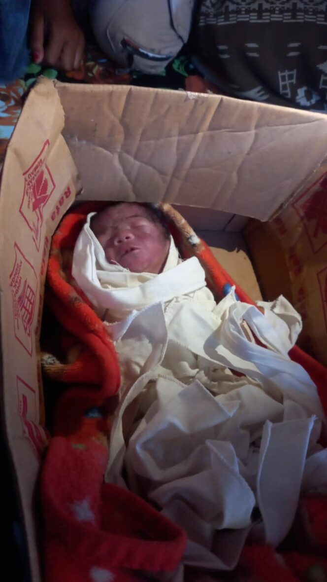 
 Penemuan Seorang Bayi di bay Pas Bil kec. Kuripan