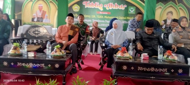 
 TGB Hadiri Tasyakuran Penamatan Santri Ponpes As-As’idiyah NWDI Tempos
