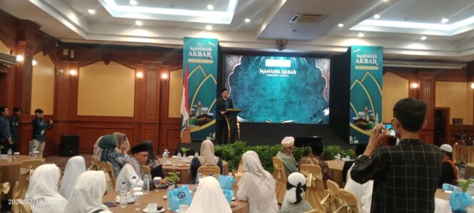 
 Travel Umroh ANNAHDA Gelar Manasik Haji di Hotel Lombok Raya, Satukan Jama’ah Dari Berbagai Daerah NTB